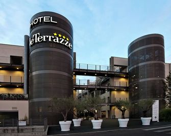 Unahotels Le Terrazze Treviso Hotel & Residence - Villorba - Bâtiment