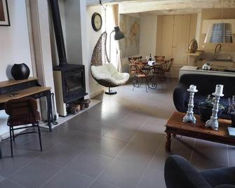 La Cuvée-Saint-Georges - Nuits-Saint-Georges - Living room