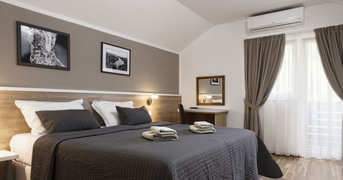 Tourist Center Marko from $55. Rakovica Hotel Deals & Reviews - KAYAK