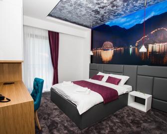 Hotel Alkima - Kotor - Habitació