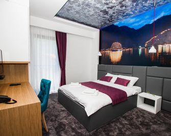 Hotel Alkima - Kotor - Habitación