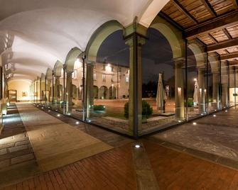 Grand Hotel Villa Torretta Milan Sesto, Curio Collection by Hilton - Сесто-Сан-Джованні - Будівля