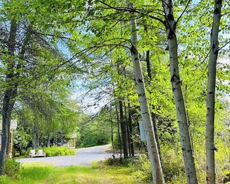 Rustic Wave Cottages-Glamping pod #2 - Port Blandford - Vista del exterior