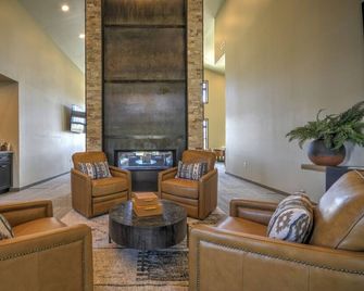 Adventure Awaits, Alpine Basin - Red Lodge - Lounge