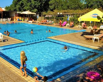 Camping Chania - Darátsos - Pool