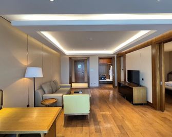 All Legend Hot Spring Resort Hotel - Tianjin - Schlafzimmer