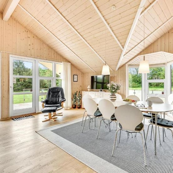 Four-Bedroom Holiday Home In Ringkobing – Ringkøbing
