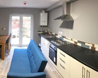 Gate Lodge - Private En-suite rooms, Kings Lynn, central location - King’s Lynn - Keittiö