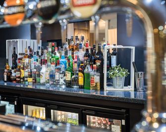 Holiday Inn Manchester - West By IHG - Salford - Bar