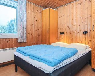 6 Person Holiday Home in Fårvang - Fårvang - Bedroom