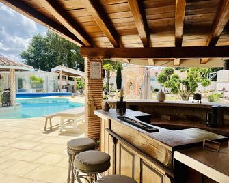 Charming House Close To Beaches With All Comforts Swimming Pool Garden Spa - Les Mathes - Piscine