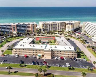 Venus 208- by Holiday Isle Properties - Fort Walton Beach