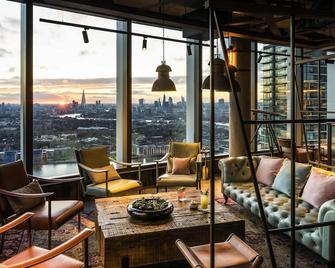 Novotel London Canary Wharf - London - Lounge