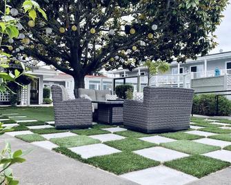 Monterey Bay Lodge - Monterey - Patio