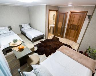 Hotel Shumak - Ulan-Ude - Bedroom