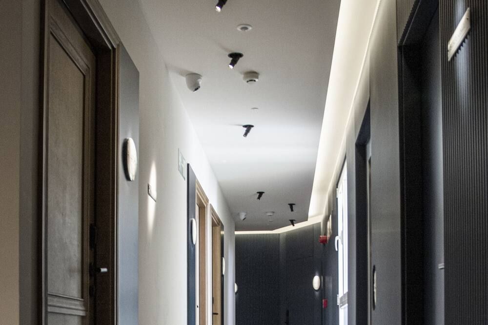 Hallway view of Letoh Letoh Gran Vía