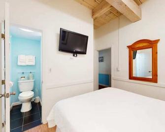 Island Inn - واك بلوفس