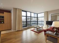 Marlin Apartments Canary Wharf - Londres - Sala de estar
