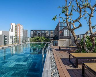 Tropical Dorm Hostel Da Nang by Haviland - Đà Nẵng - Pool
