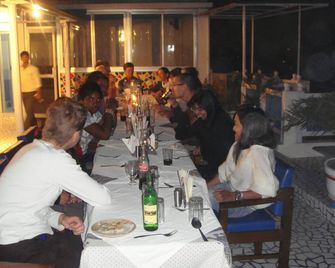 Ray of Maya - Agra - Restaurant