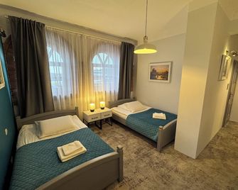 Hotel Staropolska - Tomaszów Lubelski - Habitación