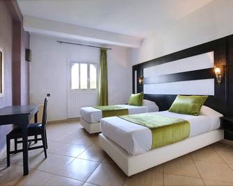 Anezi Apartments - Agadir - Sovrum