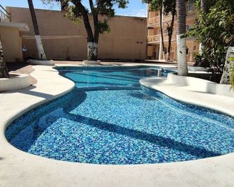 Hotel las cúpulas - Peñita de Jaltemba - Pool