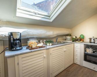 Moro Studio Suite, Classy and Romantic Apartment in Lucca - Lucca - Cocina