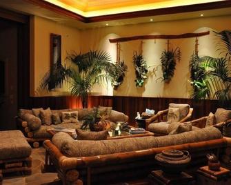 Halenani - Eco-Friendly Ocean View 7-Bedrooms @ Mauna Lani (Heated Salt Pool) - Puako - Lounge