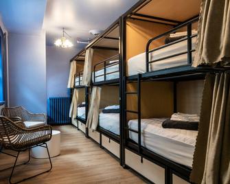 Qbeds Hostel - Québec City - Bedroom