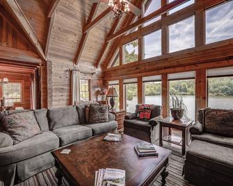 Log Haven - Dawsonville - Sala de estar