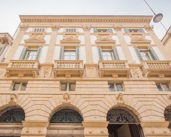 Palazzo Monga Boutique Guesthouse - Verona - Bygning