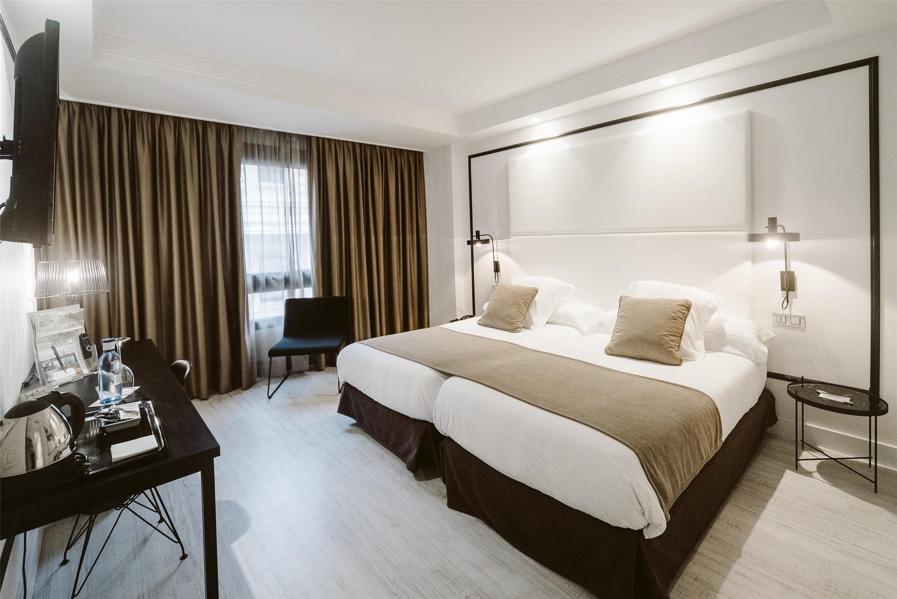 Hotel Abando thumbnail 3