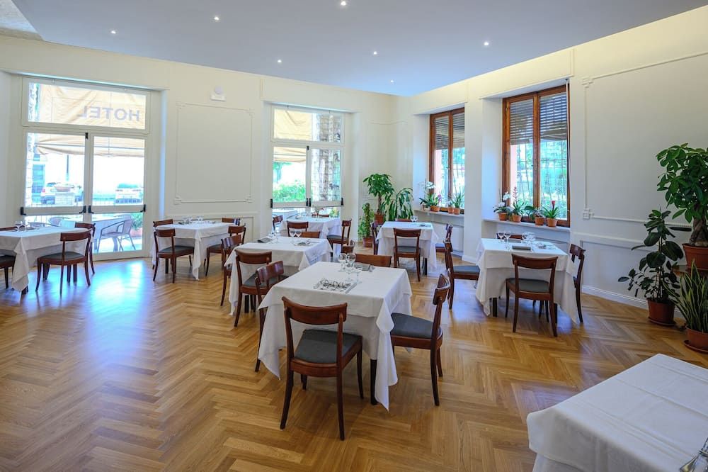 هوتل موديرنو