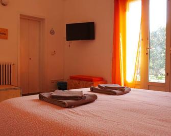Urban Oasis Hostel - Lecce - Bedroom