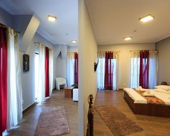 Corner Center Rental - Buzău