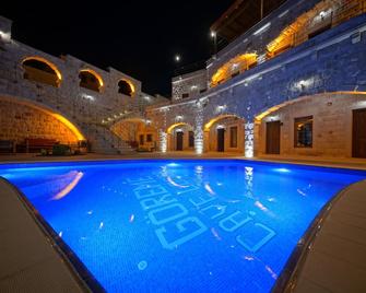 Göreme Cave Lodge - Nevşehir - Pool