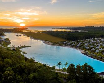 Natra Bintan, A Tribute Portfolio Resort - Lagoi - Bể bơi