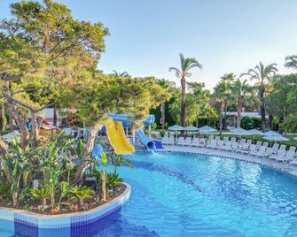 Catamaran Quality Times - Goynuk - Uima-allas