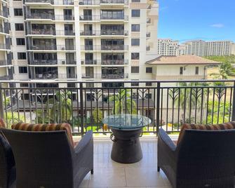 Luxury Poolside Oceanview Ot512 Ko Olina Beach Villa 2br 2ba &free Parking Private Lanai Steps To Lagoon & Disney Aulani - Kapolei - Balcony