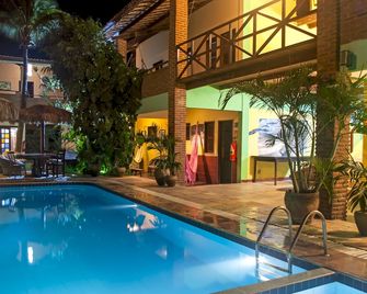 Pousada California - Canoa Quebrada - Piscina