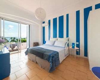 Villa To Ischia With Love - Ischia - Camera da letto