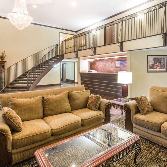 Living room view of Super 8 by Wyndham Oxford