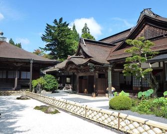 Koyasan Shukubo Yochiin - Koya - Edifício