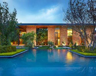 Taj Damdama Lake Resort & Spa, Gurugram - Gurugram - Edificio