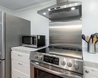 Cozy One Bedroom Apartment Near Childrens Hospital And Uw - סיאטל - מטבח