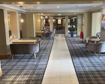 Airport Inn Manchester - Wilmslow - Lobby