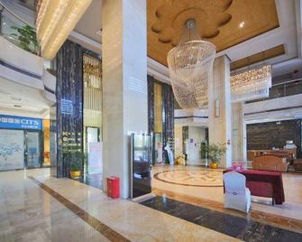 Jinzhen Hotel - Xiangyang - Lobby