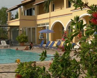 Katerina Pool Apartments - Acharavi - Pool