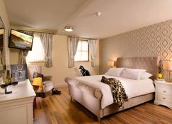 4 Bedroom Apartment in Ennis Town Centre - Ennis - Bedroom